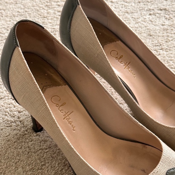 Cole Haan Nike Air Spectator Two Tone Peep Toe Platform Pumps - Size 7B - Picture 12 of 12